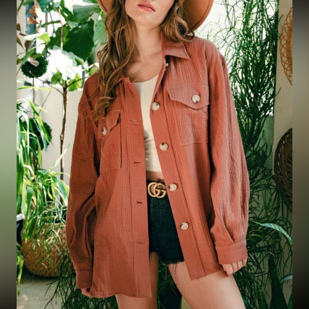 Fantastic Fawn Long Sleeve Gauze Buttoned Shirt Jacket Shacket | Size Large NWT